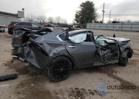 2017 Nissan Altima 2.5 z USA, uszkodzony, nr VIN 1N4AL3AP2HC235783